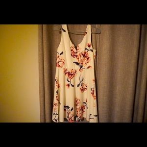 white sleeveless dress with zipper back never worn